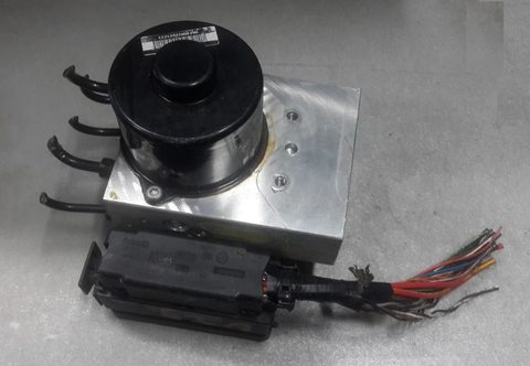 Блок ABS 7L0614111D, 7L0907375C, 7L0907375D, 7L0907379C  для VW Touareg 2002-2010